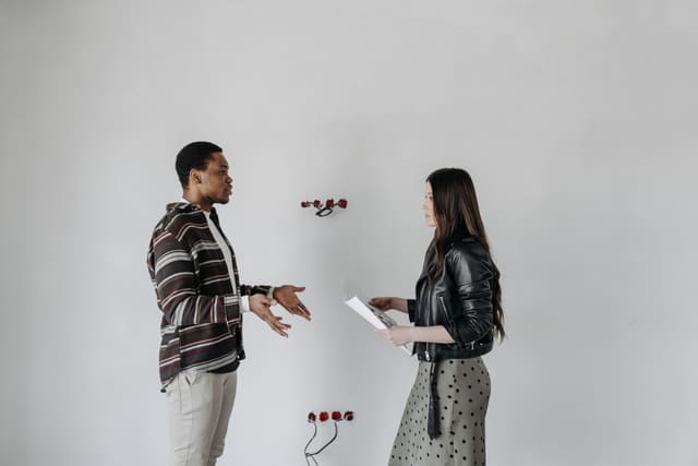 Survey Rumah Pertama Bareng Pasangan? Ini yang Perlu Dibahas Sebelum Datang 