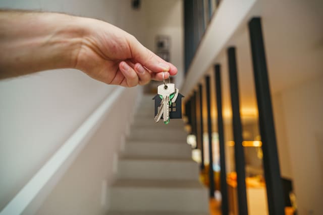 Kapan Waktu yang Tepat untuk Membeli Rumah Pertama? 